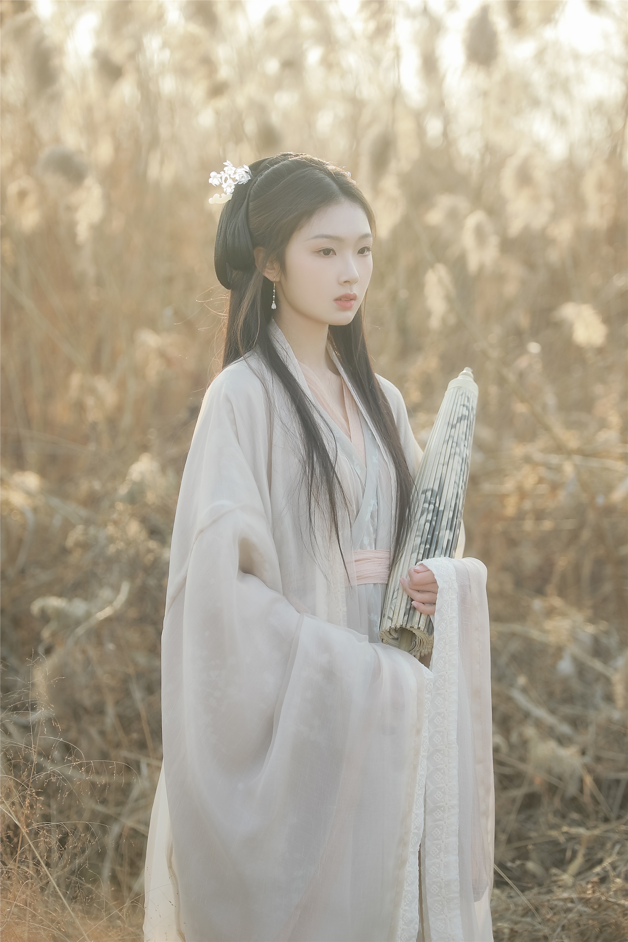 YITUYU艺图语 2025.01.28 叹秋 溱溱